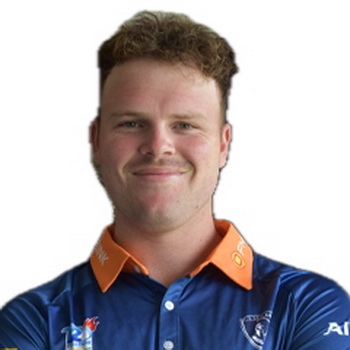 Garnett Tarr Biography